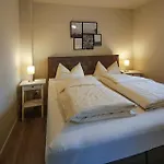 K108 Eg Apartmán Röbel